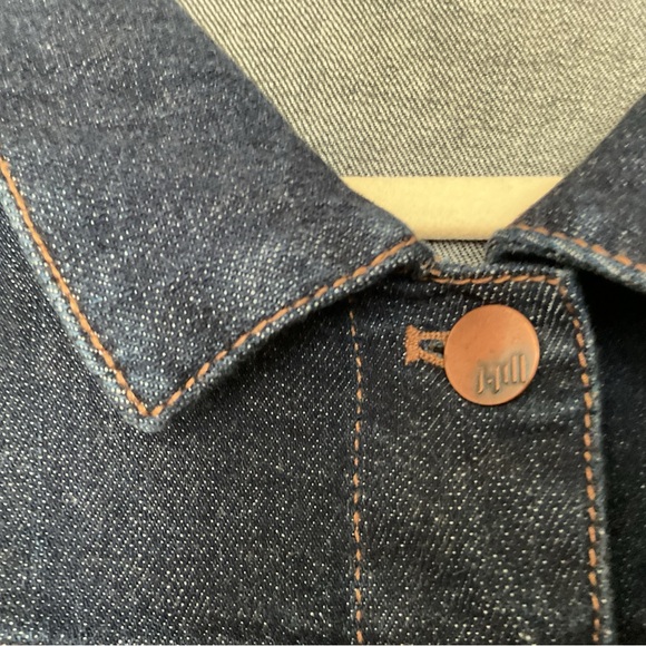 J Jill Woman’s Blue Jean Trucker Jacket Denim Coat Button Up Stretch Size MP - Picture 3 of 5